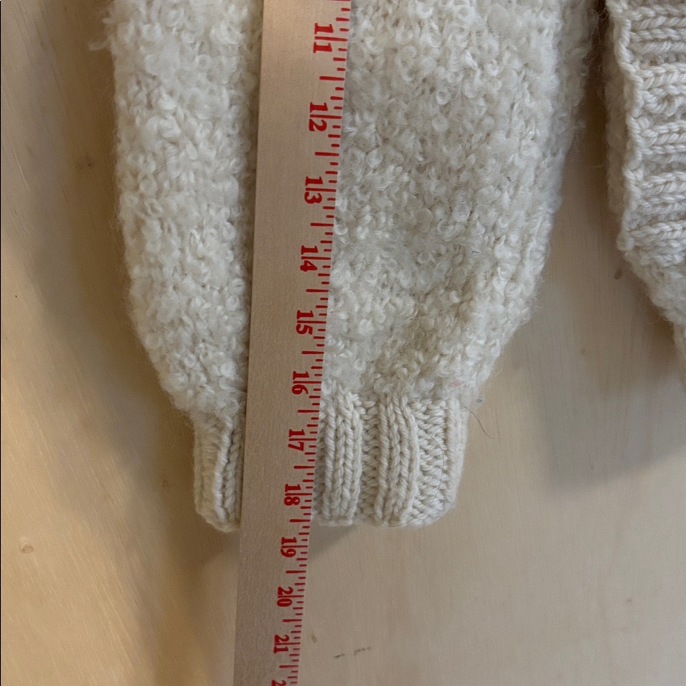 Avoca Handweavers wool zip front sweater. Small - Picture 5 of 10